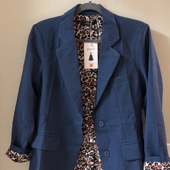 Navy blazer with leopard lining size small - Picture 1 of 3